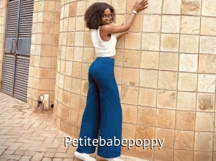 Petitebabepoppy