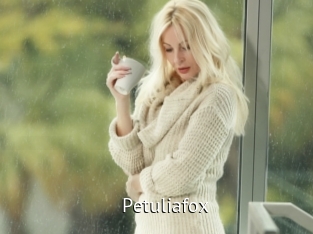 Petuliafox