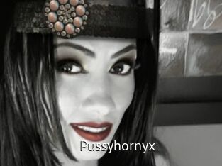 pussyhornyx Zizi X