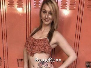 RoxieRoxx Zizi X
