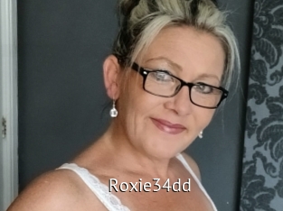 Roxie34dd