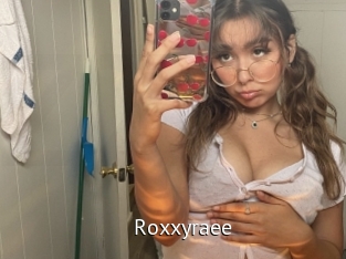 Roxxyraee