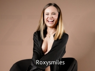 Roxysmiles