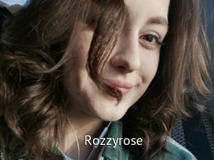 Rozzyrose
