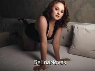 SelinaNovak Zizi X