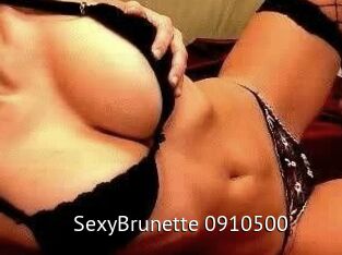 SexyBrunette-0910500