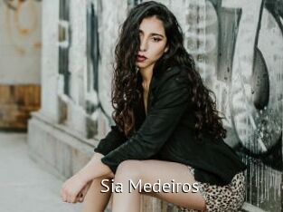 Sia_Medeiros
