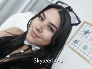 SkyleerLove Zizi X