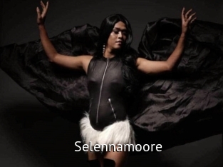 selennamoore Zizi X