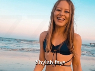 shylah_faye Zizi X