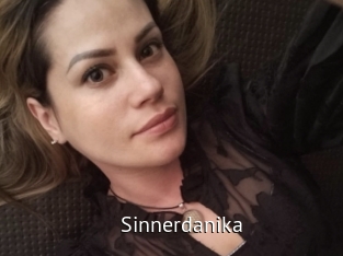 sinnerdanika Zizi X