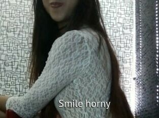 Smile_horny