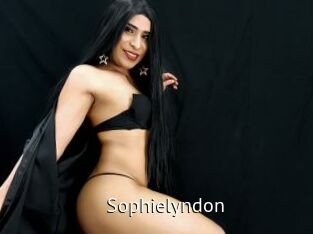 sophielyndon Zizi X