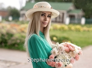 stephaniemoore Zizi X