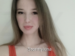 Stormyluna