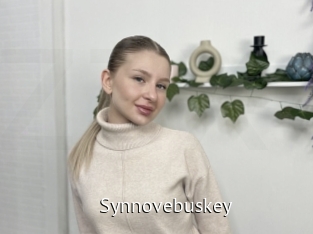synnovebuskey Zizi X