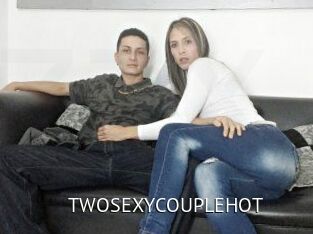 TWOSEXYCOUPLEHOT
