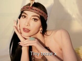 Tiny_tease_x