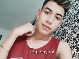 Tom_boyhot