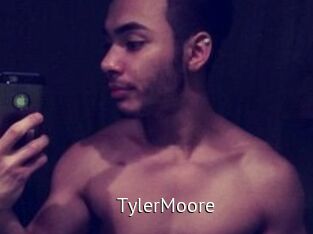 Tyler_Moore