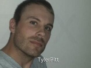 Tyler_Pitt