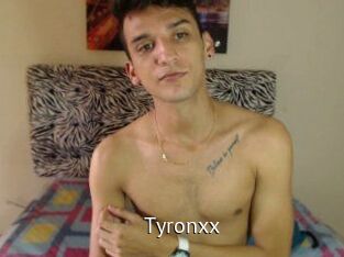 Tyronxx Zizi X