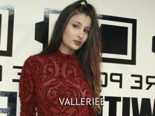 VALLERIEE Zizi X