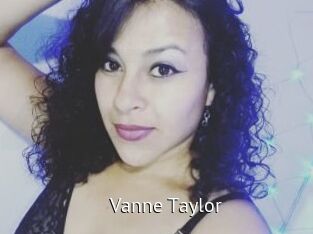 Vanne_Taylor Zizi X