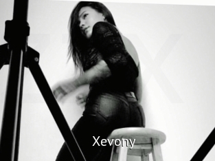 xevony Zizi X